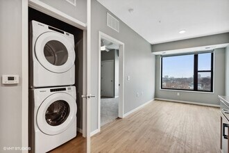 Interior Photo - Lago Apartments