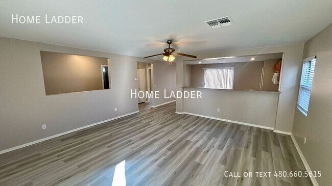 Foto del edificio - 13309 N 123rd Ln