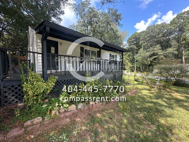 Building Photo - 3228 White Oak Cir