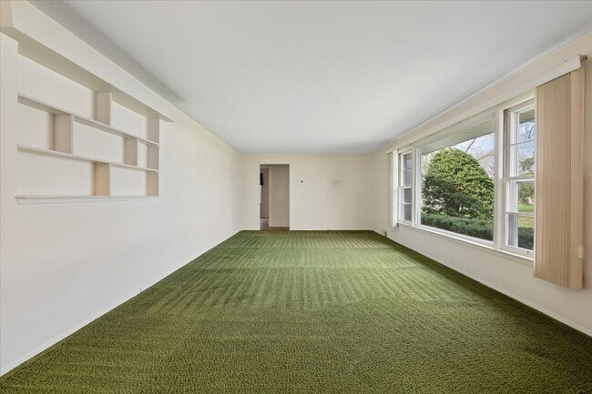 Building Photo - 108 Lavidia Blvd