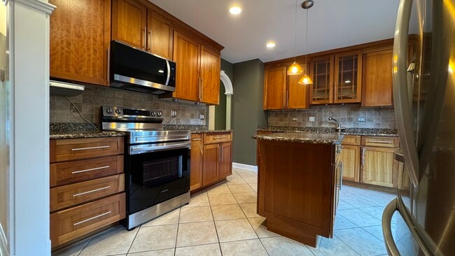 Building Photo - 4130 N Firestone Dr