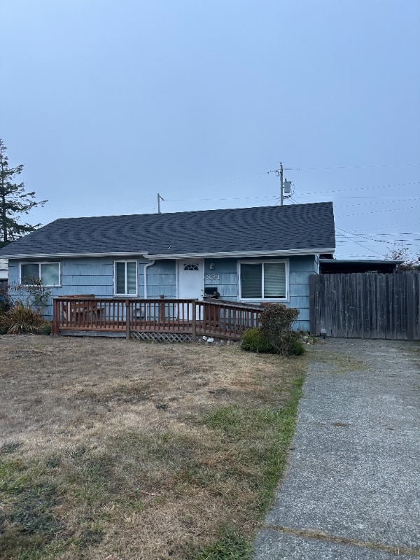 Building Photo - 824 Arago Ave