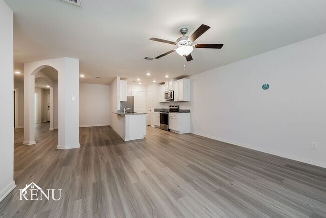 Building Photo - 10494 Red Cardinal Dr