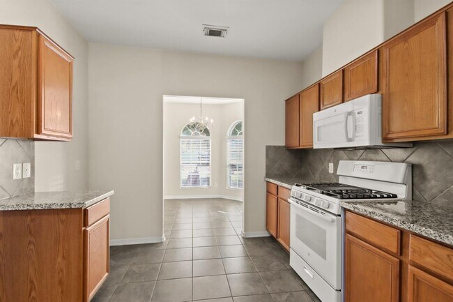 Foto del edificio - 17819 Alpine Brook Ln