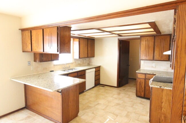 Foto del edificio - 1136 W Johnathan Way