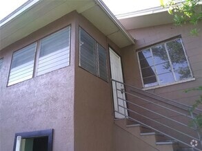 Building Photo - 1650 28th Ave N