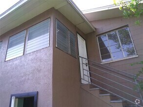 Building Photo - 1650 28th Ave N