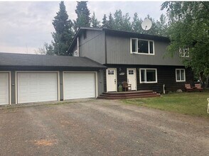 Building Photo - 1004 Joyce Dr