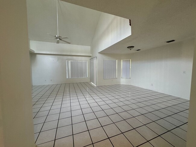 Foto del edificio - Spacious Home