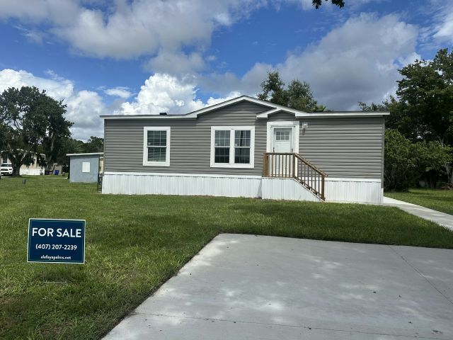 Building Photo - 2142 Sorority Ct
