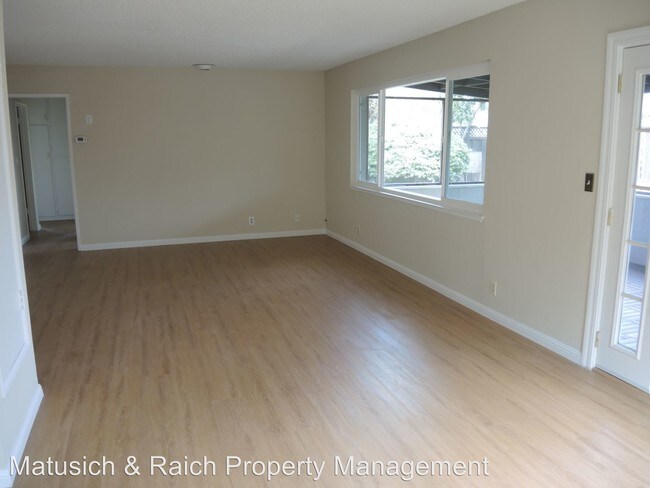 Building Photo - 5536 Harvard Dr