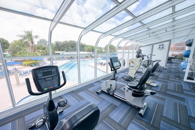 Foto del edificio - 5147 Europa Dr