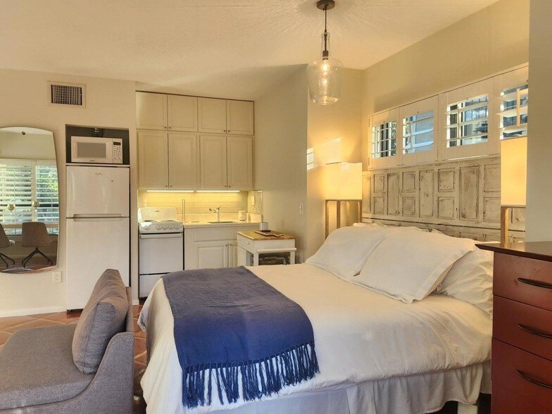 Photo - 11863 Wimbledon Cir