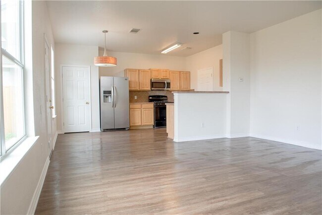 Building Photo - 3208 Etheredge Dr
