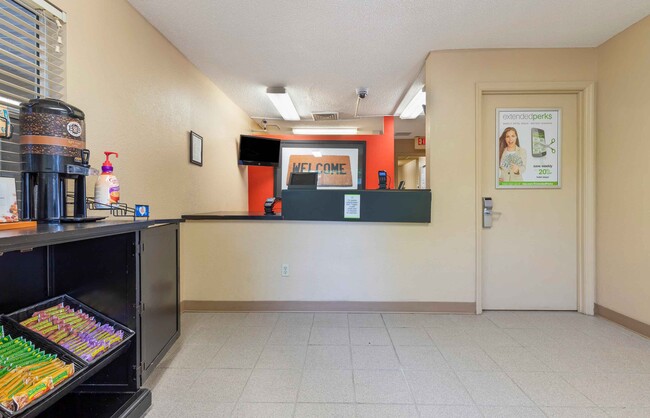 Foto del edificio - Furnished Studio-Columbia - West - Interst...