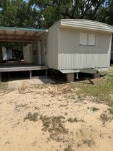 Building Photo - 191 E Oakfield Rd