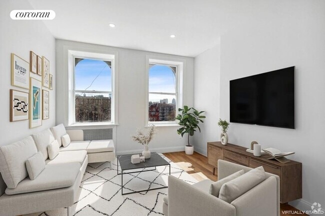 Building Photo - 11 Carmine St