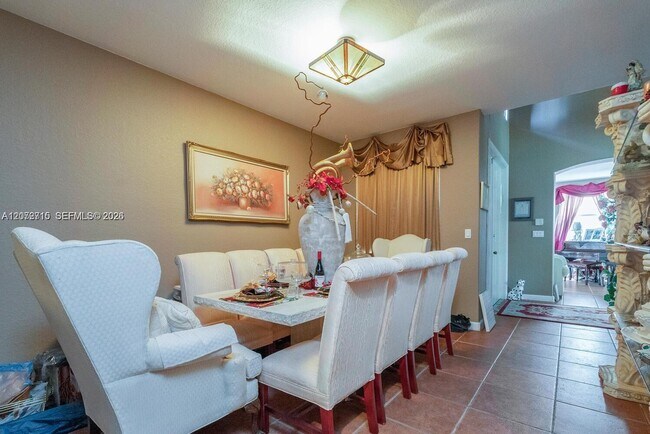 Foto del edificio - 1606 SE 16th St