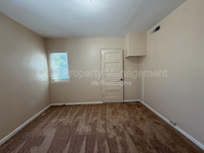 Foto del edificio - 500 Hamilton Ave