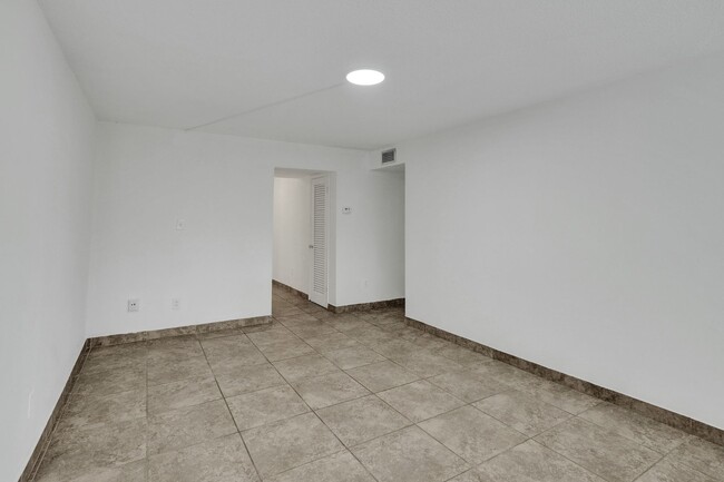 Foto del interior - The Oaks Apartments