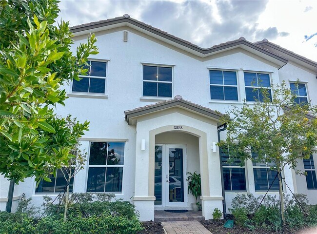 Foto del edificio - 12838 SW 243rd St