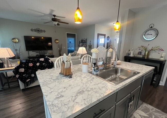 Building Photo - Statesboro Farmington West