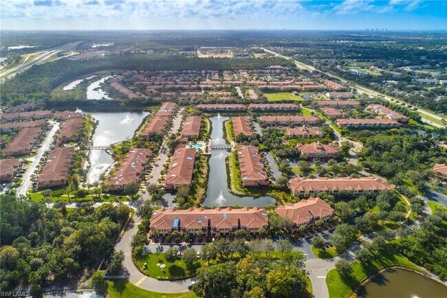 Foto del edificio - 20265 Royal Villagio Ct