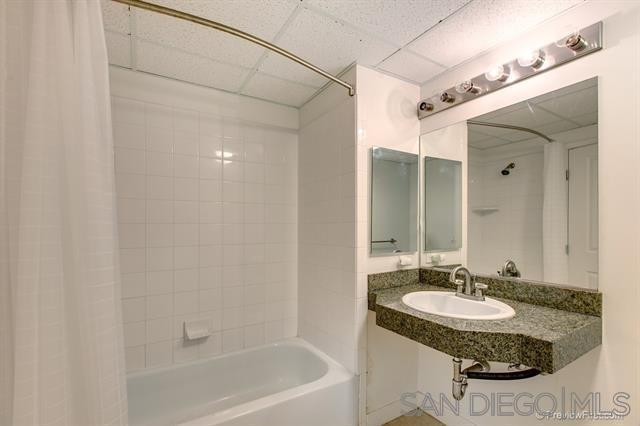 Foto del edificio - 1080 Park Blvd