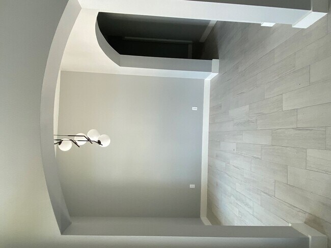 Foto del edificio - 60 Whooping Crane