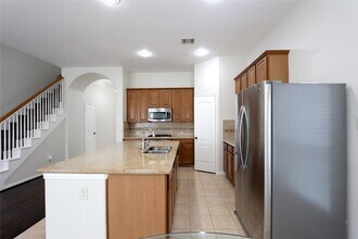Building Photo - 24322 Bella Florence Dr