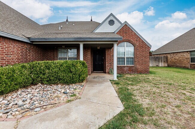 Foto del edificio - Gorgeous 4 bed 2.5 bath!