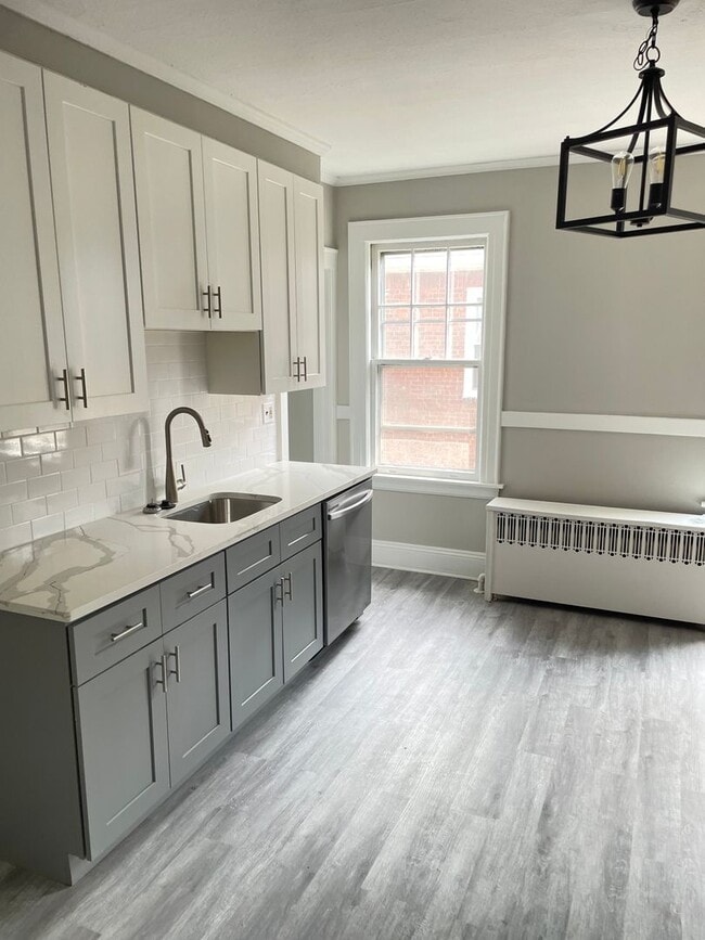 Photo - 72-74 Bretton Road Townhome