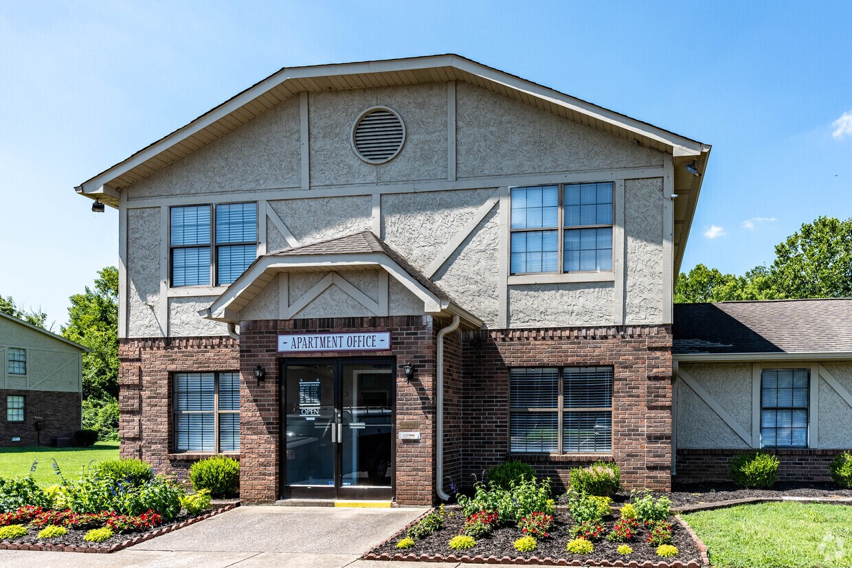 Haynes Manor Apartments Apartments in Murfreesboro, TN