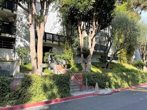 Building Photo - 3602 W Estates Ln