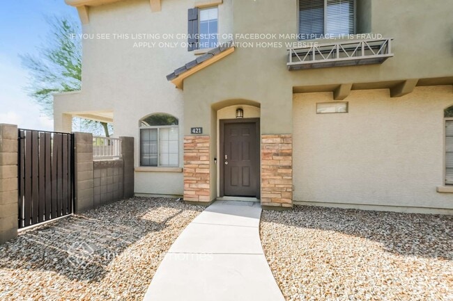Building Photo - 421 N 168th Ln