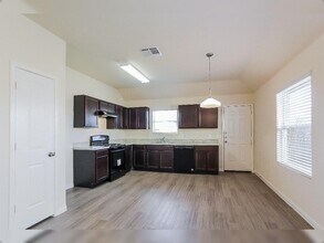 Building Photo - 5619 Rocky Trail Dr