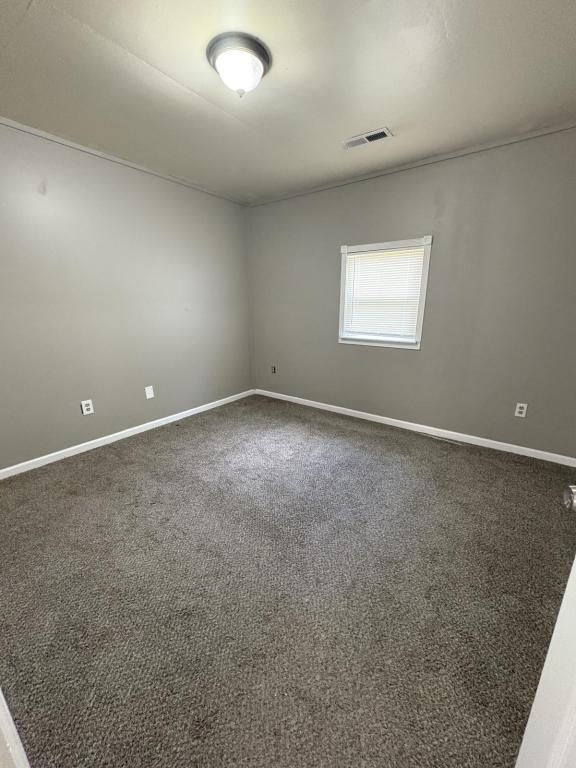 Building Photo - 804 N Capelle St
