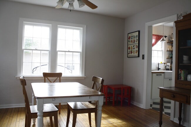 Foto del edificio - 1309 W Gilbert St