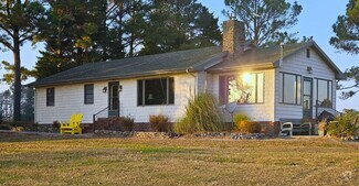 Building Photo - 252 Hickory Point Rd