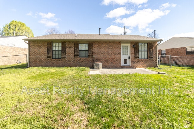 Building Photo - 6121 Bill Murray Ln