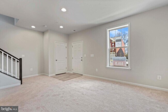 Building Photo - 1727 Evansberry Dr