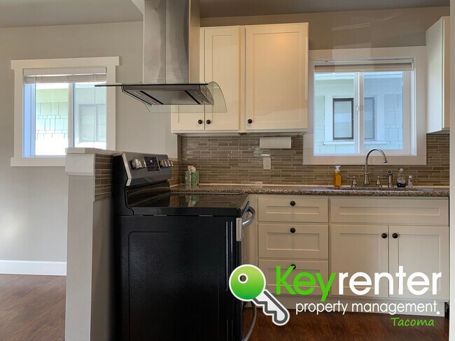 Foto del edificio - Centrally Located 3Bed/1.5Bath Tacoma Home!