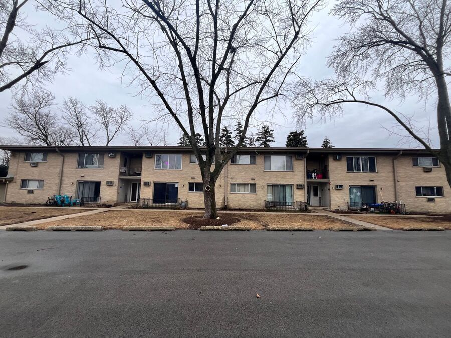 Foto principal - 317 N Harvard Ave