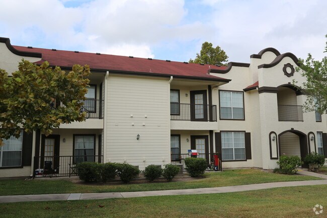 La Mansion Luxury Apartment Homes Apartments Brownsville Tx Building Photo La Mansion Luxury Apartment Homes
