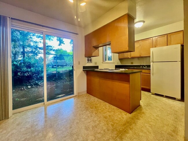 Foto del edificio - 37950 US-26