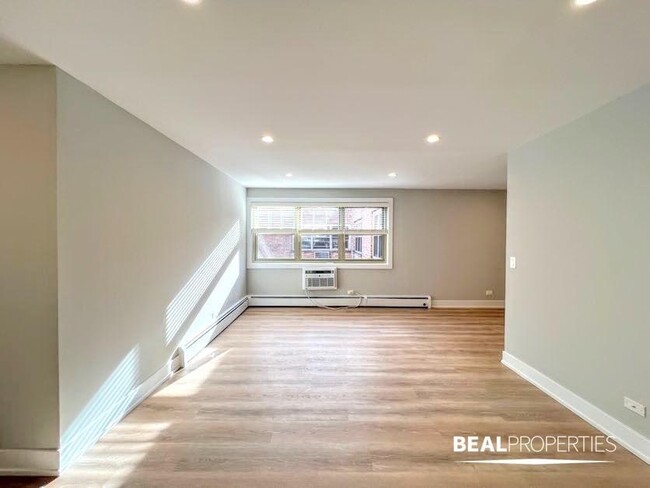 1 bedroom in CHICAGO IL 60657 - 1 bedroom in CHICAGO IL 60657 Apartment