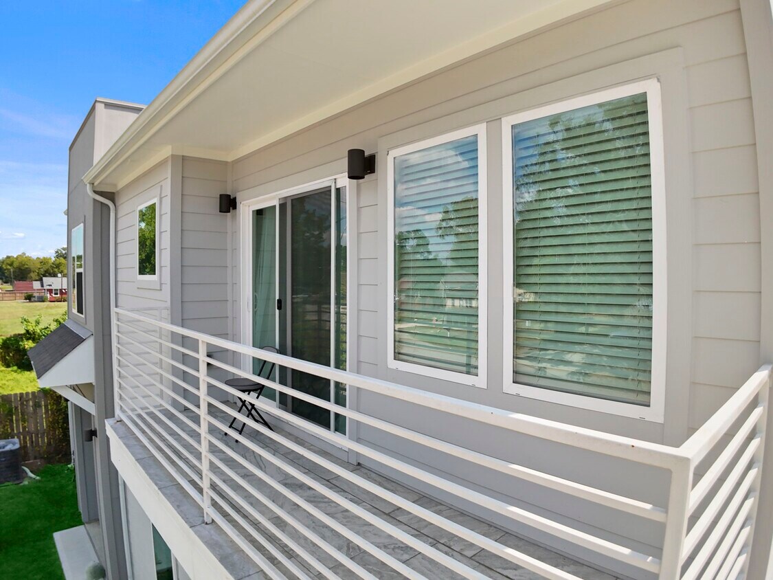 Foto del edificio - 851 Prosper St