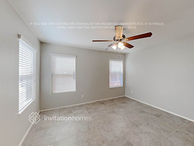 Building Photo - 11178 W Garfield St