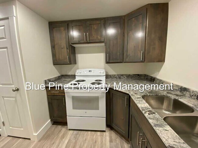 Foto del edificio - 411 Gladstone St