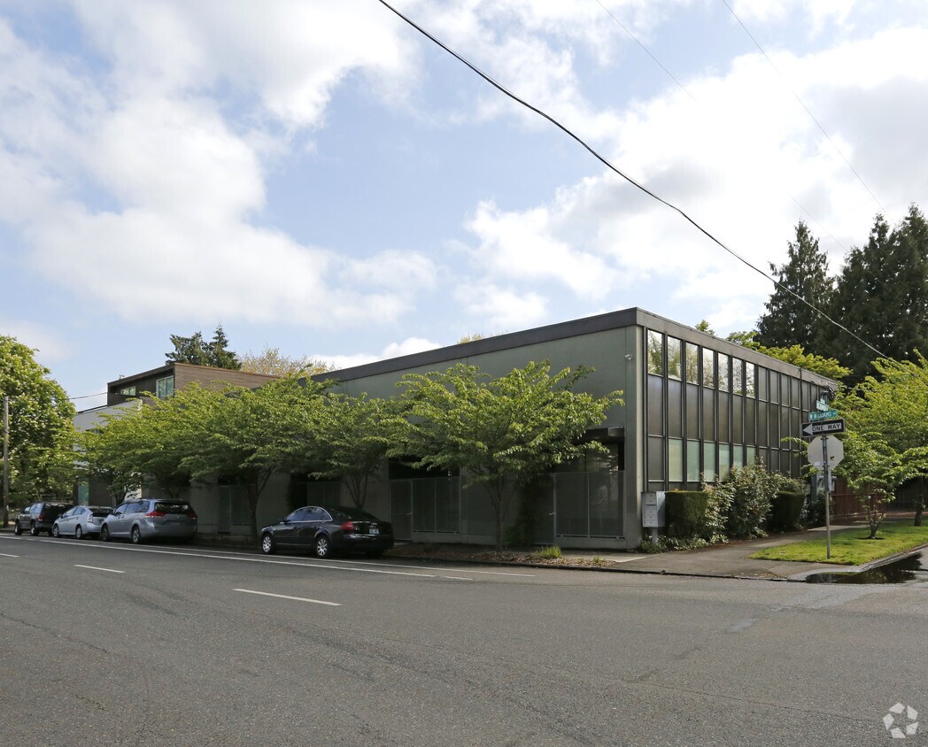 Primary Photo - Sumner Loft Condominiums
